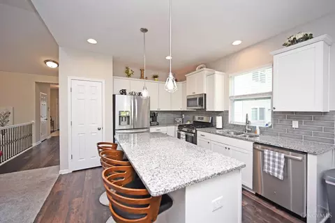 1304 Tiburon Dr, Batavia, OH 45103 photo 14