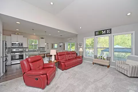 1304 Tiburon Dr, Batavia, OH 45103 photo 11