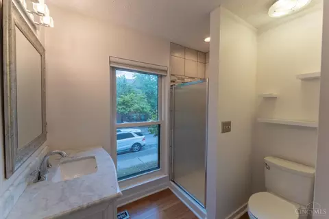 Bath - 1004 John St, Cincinnati, OH 45203 photo 1 of 3