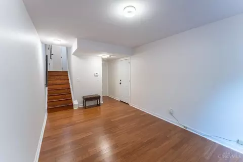 Living - 1004 John St, Cincinnati, OH 45203 photo 5 of 7