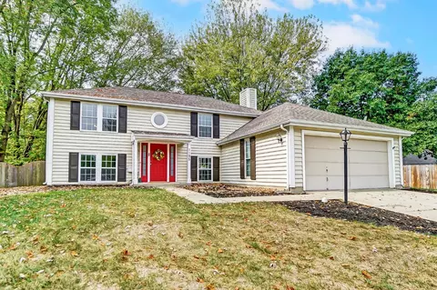 1195 Muirwood Ln, Batavia, OH 45103