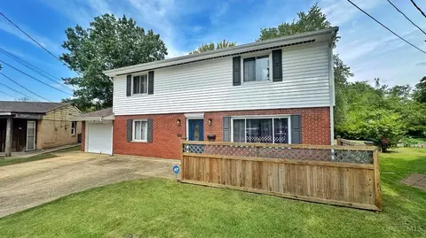 Exterior - 8570 Comet Ct, Cincinnati, OH 45231 photo 3 of 6