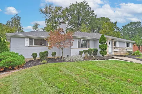7481 Sagamore Dr, Cincinnati, OH 45236 photo 2