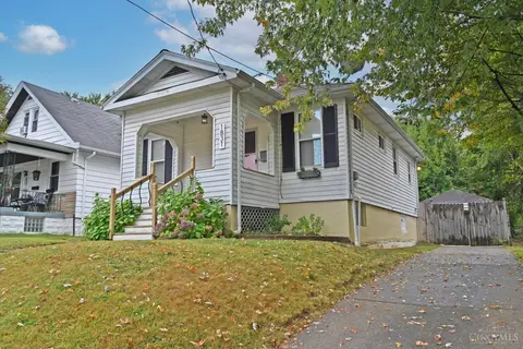 1831 Waltham Ave, North College Hill, OH 45239