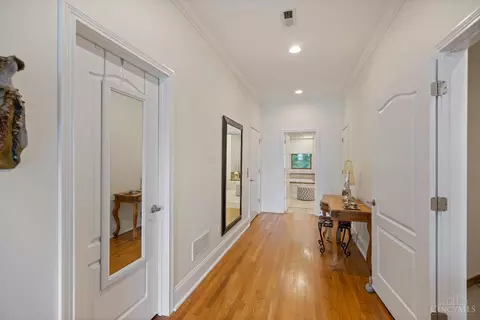 Entry Way - 320 Baum St, Cincinnati, OH 45202 photo 1 of 4