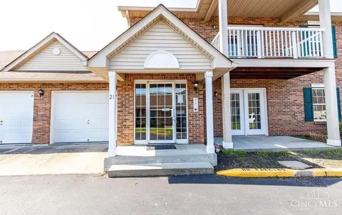 21 Indian Cove Cir #2, Oxford, OH 45056