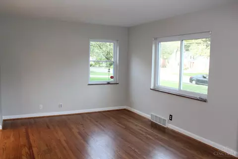 1445 Burney Ln, Cincinnati, OH 45230 photo 5