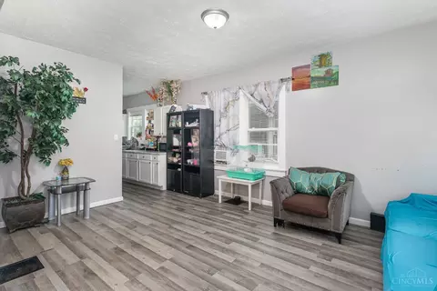 3340 Cavanaugh Ave, Cincinnati, OH 45211 photo 7