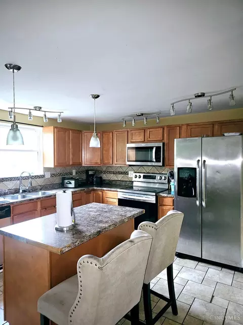 11269 Leander Ct, Forest Park, OH 45240 photo 6