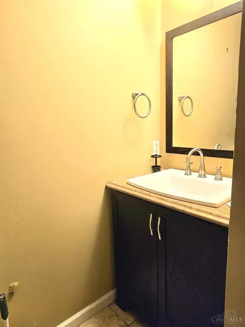 11269 Leander Ct, Forest Park, OH 45240 photo 8