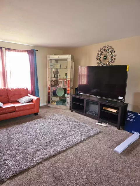 11269 Leander Ct, Forest Park, OH 45240 photo 4