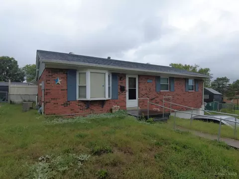 4807 Chalet Dr, Saint Bernard, OH 45217