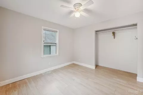 8402 St Clair Ave, Cincinnati, OH 45236 photo 11
