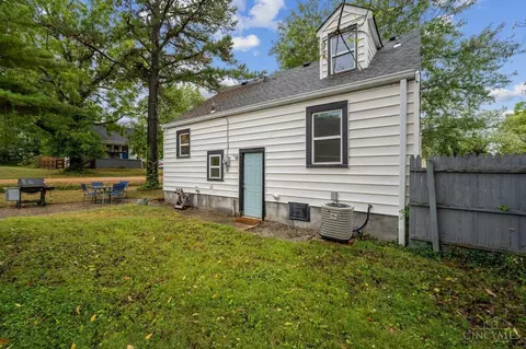 8402 St Clair Ave, Cincinnati, OH 45236 photo 29