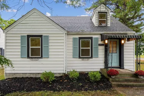 8402 St Clair Ave, Cincinnati, OH 45236