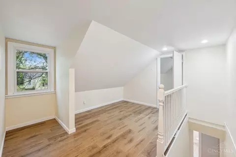 8402 St Clair Ave, Cincinnati, OH 45236 photo 26