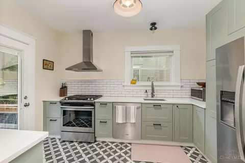 Kitchen - 4110 Maple Dr, Cincinnati, OH 45209 photo 1 of 4
