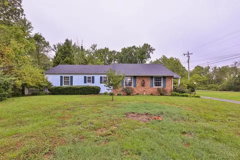 2248 Springdale Rd, Cincinnati, OH 45231