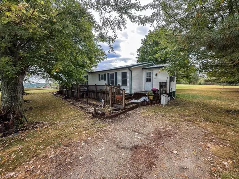 26936 Whites Hill Rd, West Harrison, IN 47060