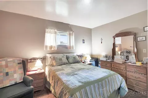 8895 Balboa Dr, Cincinnati, OH 45231 photo 18