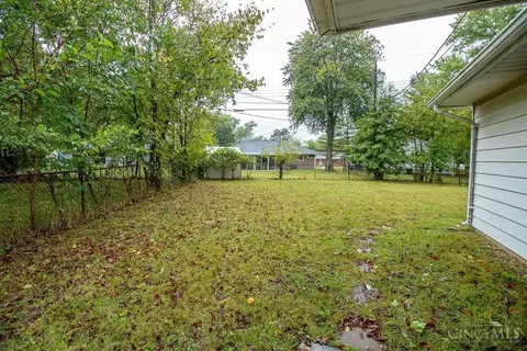 8895 Balboa Dr, Cincinnati, OH 45231 photo 30