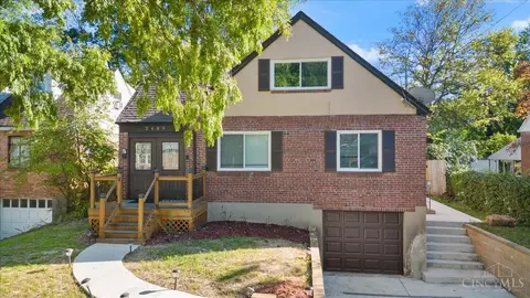 2489 Downing Dr, Cincinnati, OH 45208