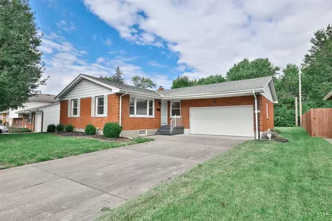 620 Schwartz Dr, Hamilton, OH 45013