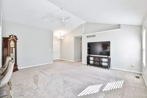 679 Ridgepoint Ln, Monroe, OH 45050 photo 7