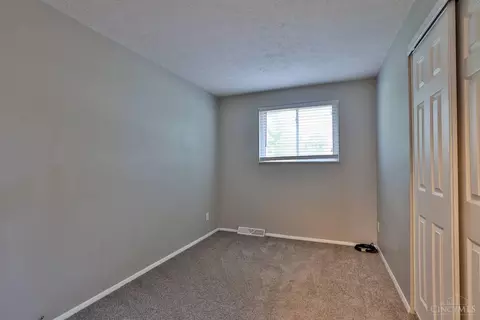 Bedroom - 11251 Pippin Rd, Cincinnati, OH 45231 photo 4 of 4