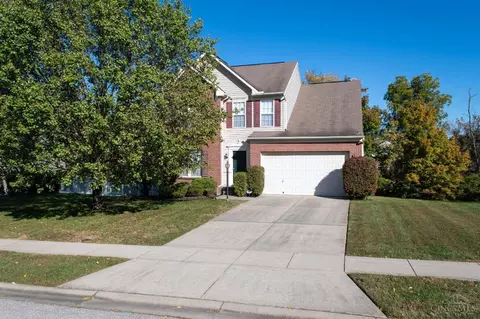 1230 Glenwood Ct, Amelia, OH 45102