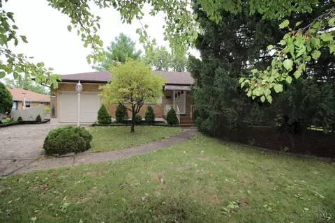 605 Schwartz Dr, Hamilton, OH 45013