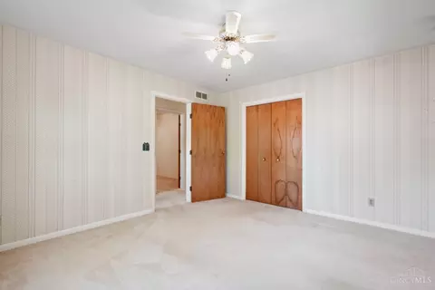 7632 Fairwind Dr, Montgomery, OH 45242 photo 18