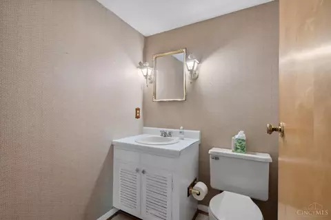 7632 Fairwind Dr, Montgomery, OH 45242 photo 14