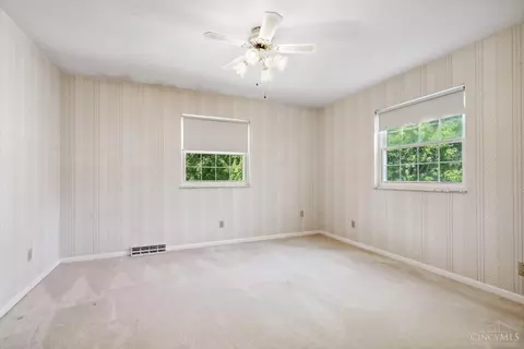 7632 Fairwind Dr, Montgomery, OH 45242 photo 19