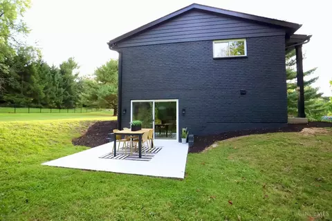 Exterior - 3381 E Galbraith Rd, Cincinnati, OH 45236 photo 4 of 10