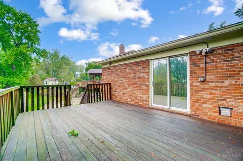 Exterior - 5475 Courier Ct, Cincinnati, OH 45238 photo 10 of 10