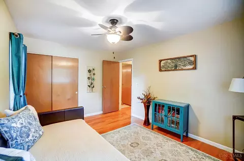 Bedroom - 5475 Courier Ct, Cincinnati, OH 45238 photo 5 of 5