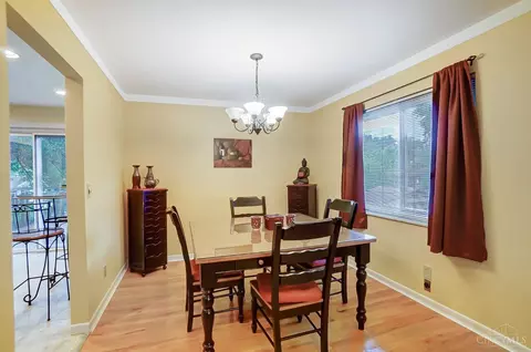 Dining - 5475 Courier Ct, Cincinnati, OH 45238 photo 1 of 2
