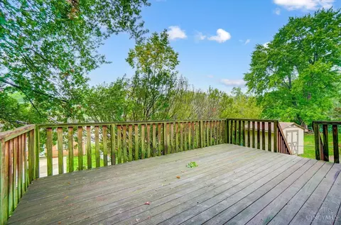 Exterior - 5475 Courier Ct, Cincinnati, OH 45238 photo 9 of 10
