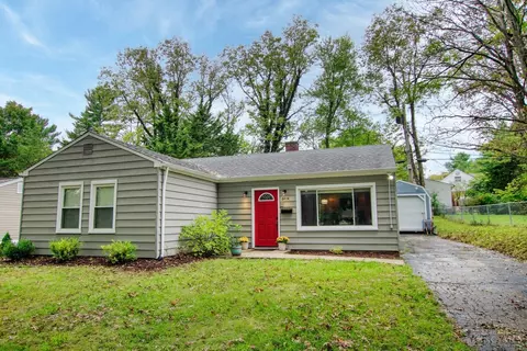 6474 Rainbow Ln, Cincinnati, OH 45230