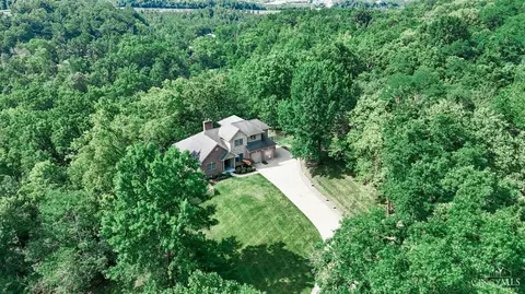 5911 Sheed Rd, Cincinnati, OH 45247