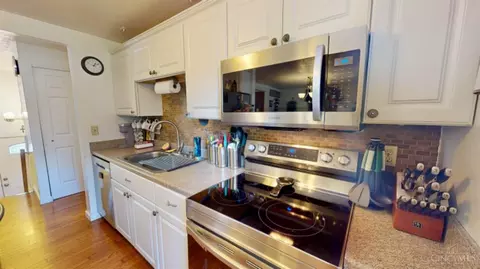 4790 Klatte Rd, Cincinnati, OH 45244 photo 9