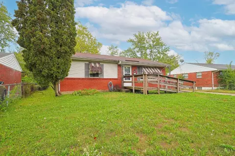 10932 Crystalhill Ct, Cincinnati, OH 45240