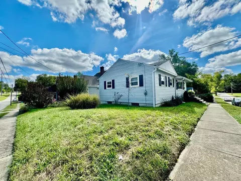 Exterior - 3998 Simpson Ave, Fairfax, OH 45227 photo 3 of 5