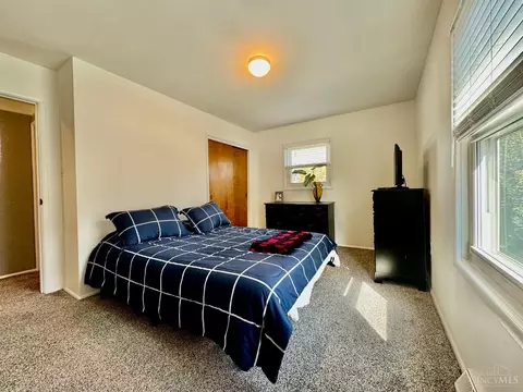 Bedroom - 3998 Simpson Ave, Fairfax, OH 45227 photo 2 of 7