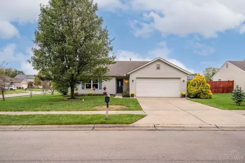 7 Hummingbird Way, Amelia, OH 45102