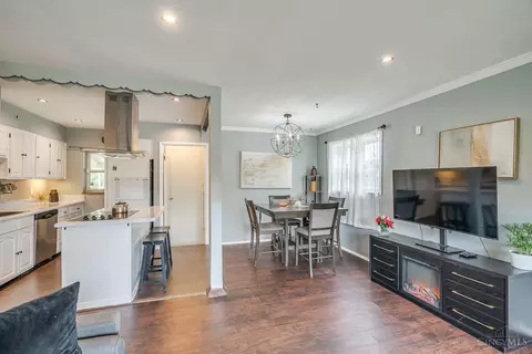 Dining - 5258 Willnet Dr, Cincinnati, OH 45238 photo 1 of 3