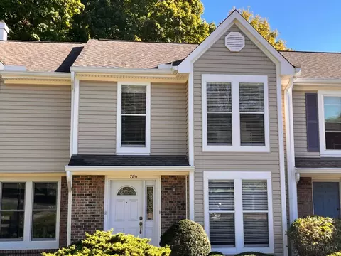 786 Woodlyn Dr, Anderson Twp, OH 45230