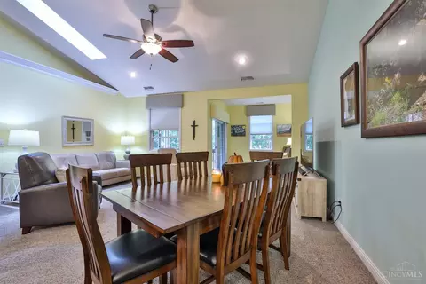 Dining - 541 Miami Trce, Harrison, OH 45030 photo 2 of 4