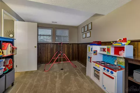 12050 Hazelhurst Ln, Cincinnati, OH 45240 photo 18